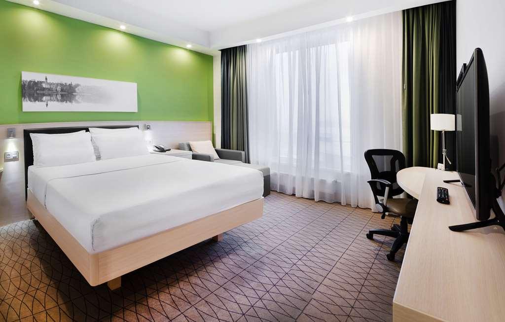 Hampton By Hilton Minsk City Centre Chambre photo